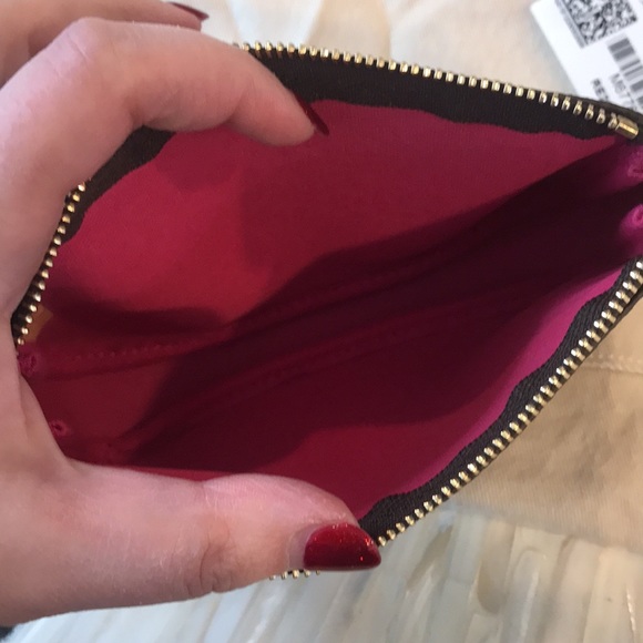 Louis Vuitton Mini Pochette 2018 Holiday Collection - Picture 4 of 11